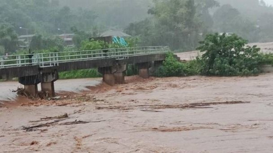 Thái Lan lên phương án di dời dân bị mưa lũ sau bão Wipha